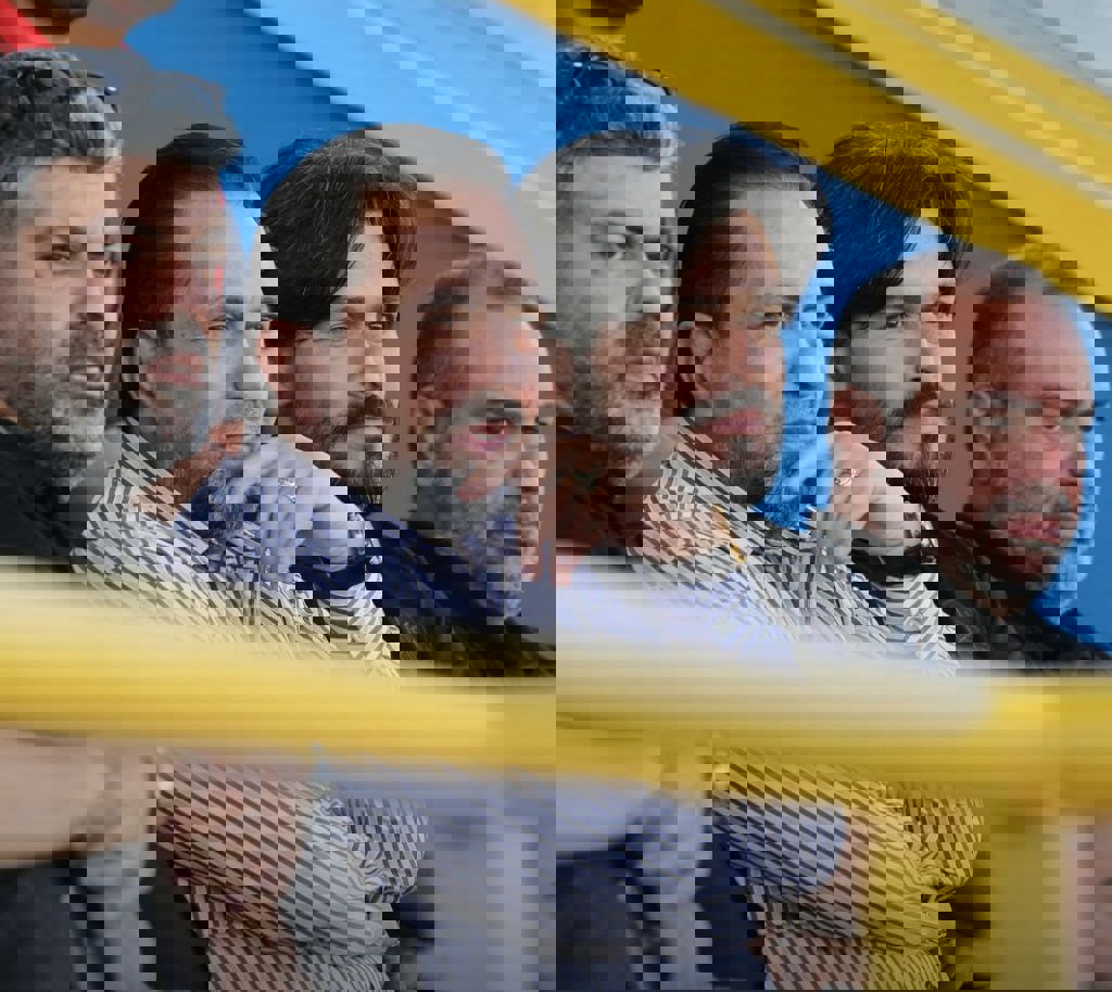 2221961