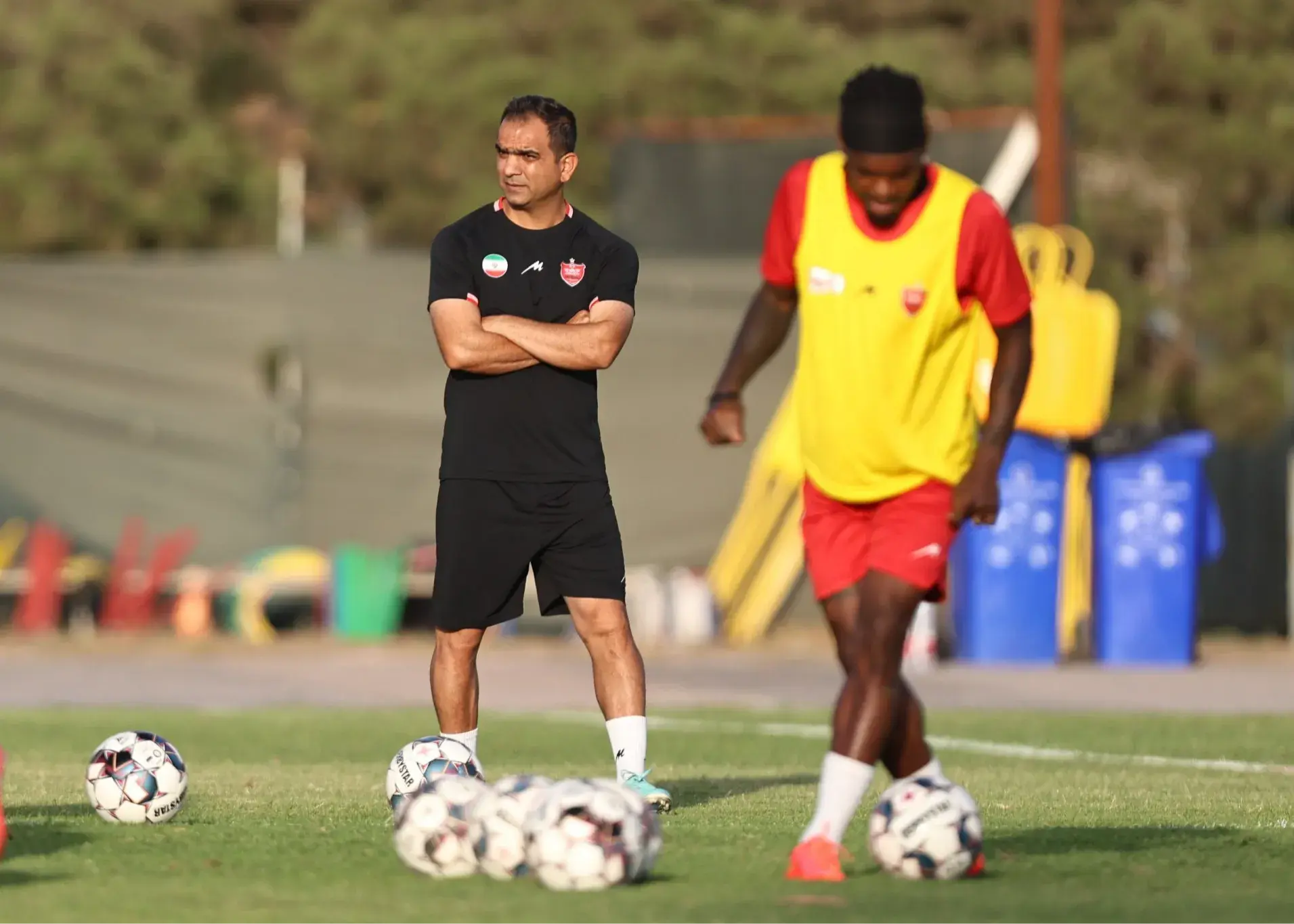 مربی‌های پایه پرسپولیس در تمرین بزرگسالان