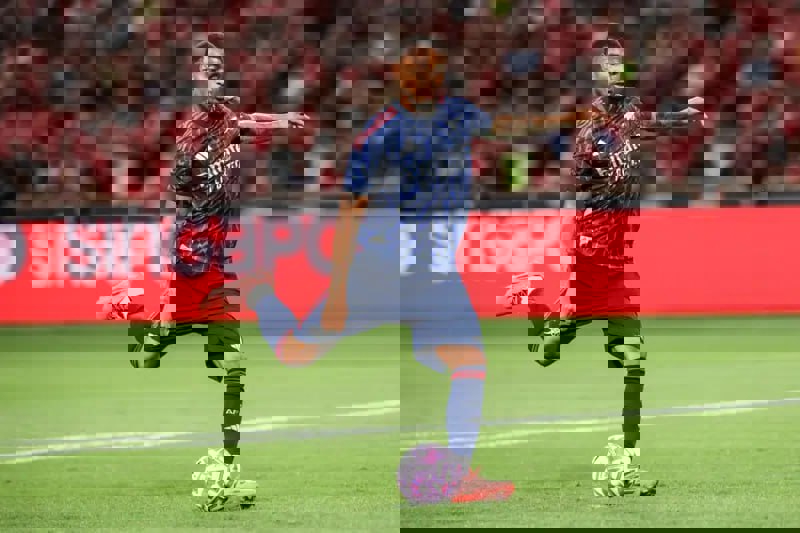 2222045