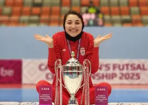 فوری: بمب فوتسال زنان با پیراهن استقلال