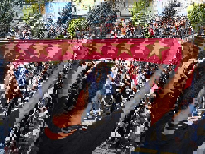 2222381