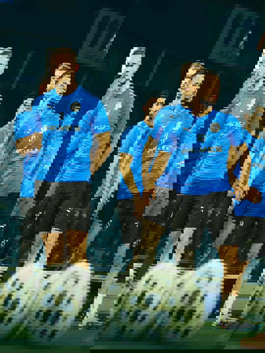 2222884