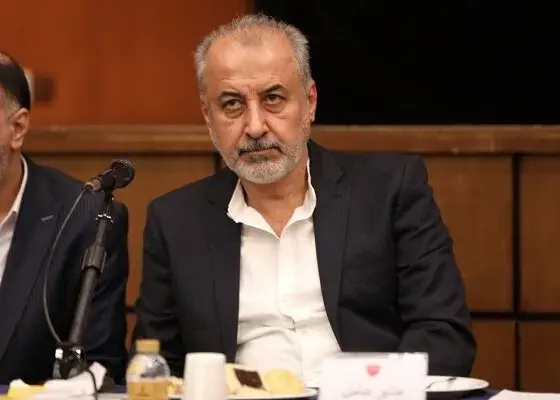 دوباره شعار پرسپولیسی‌ها علیه درویش