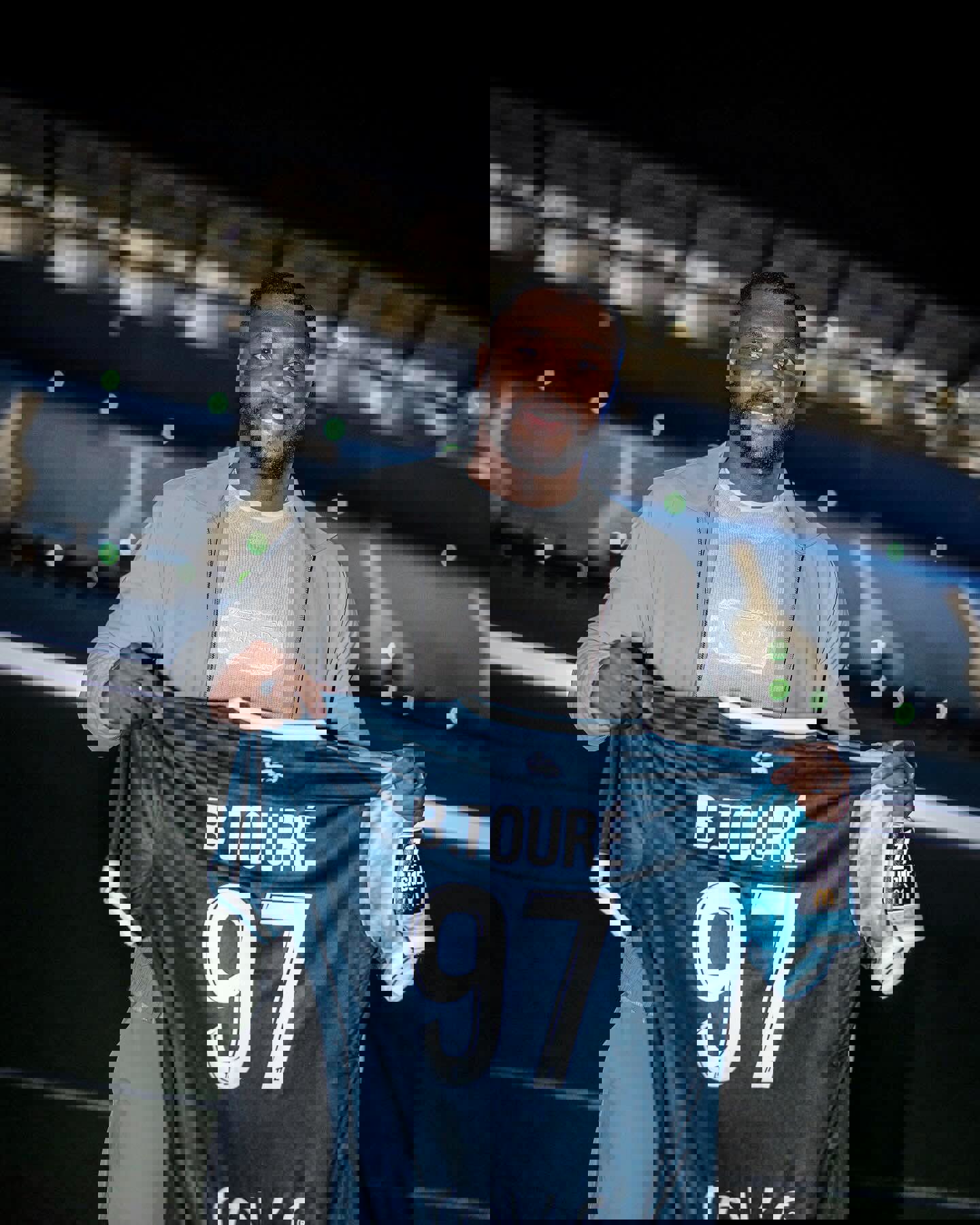 2223208