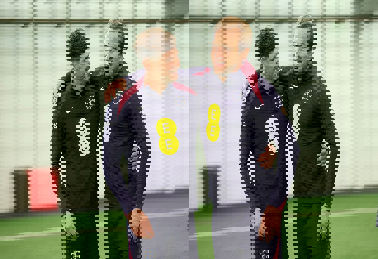 2223433