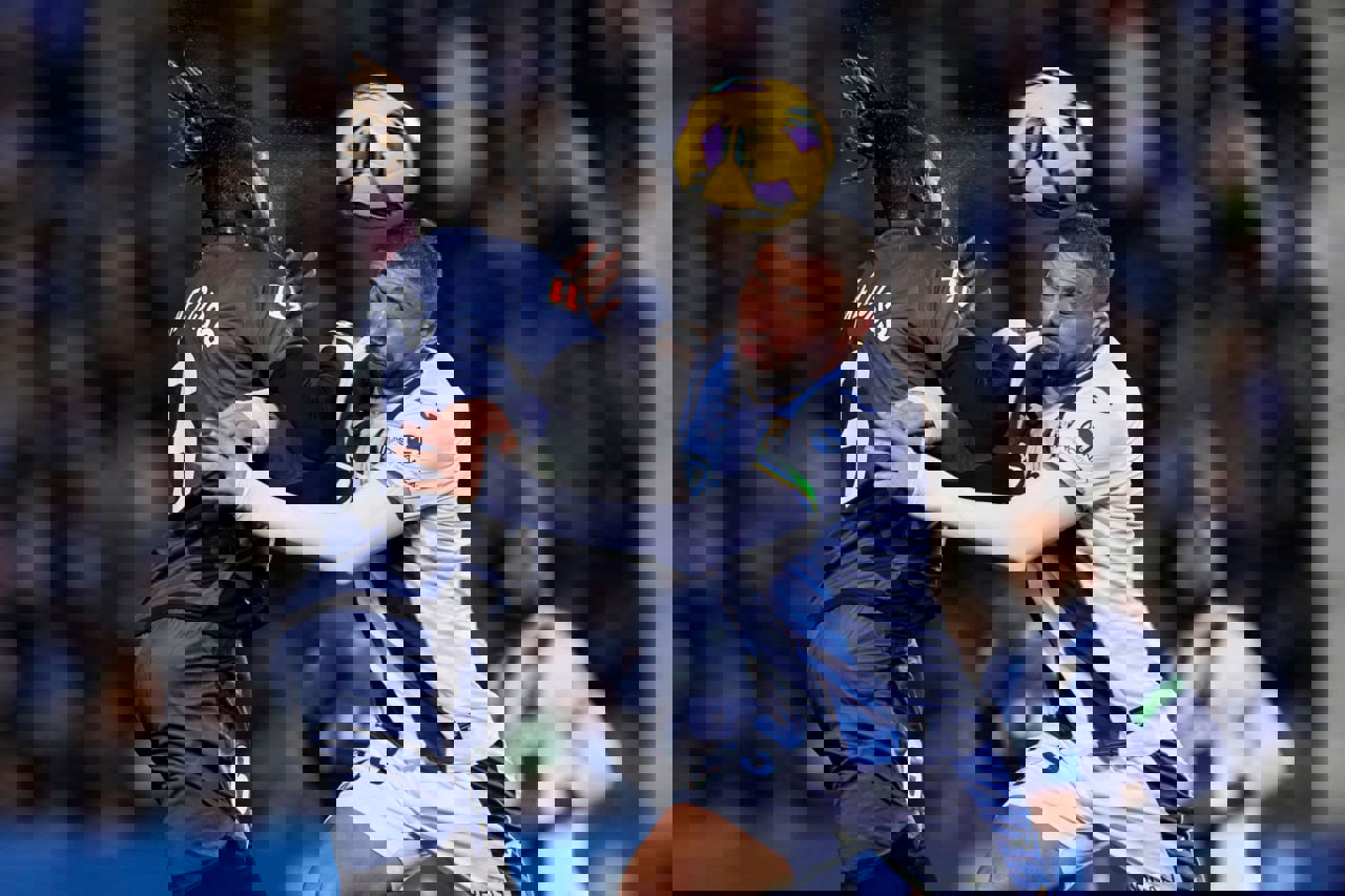 2223389
