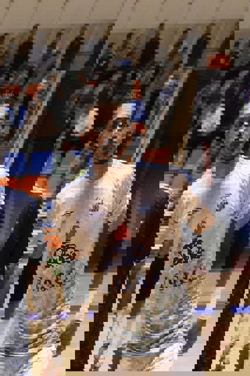 2223763