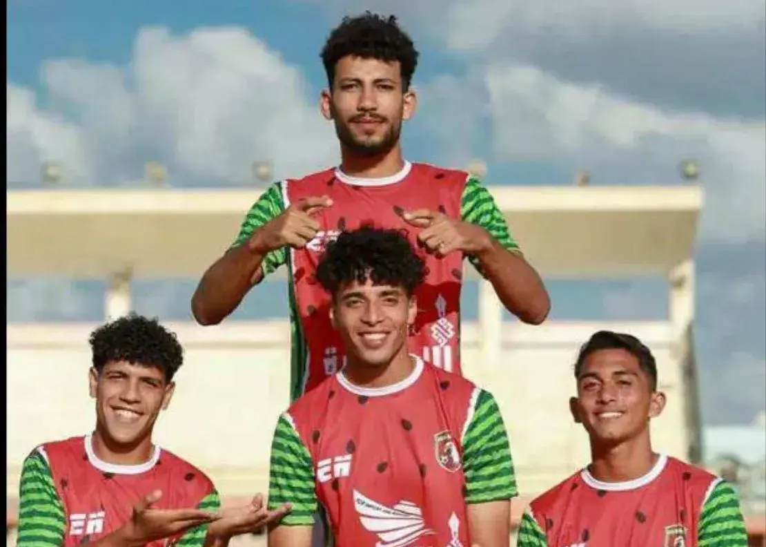 عجیبترین پیراهن دنیا در مصر معرفی شد