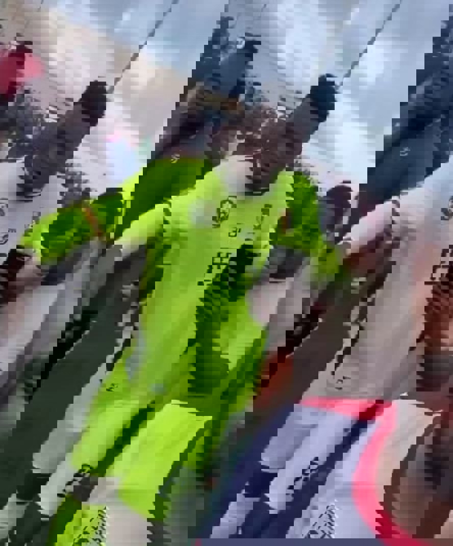 2224742