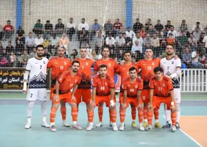 صدرنشینی، بلیت حضور در تیم ملی نیست