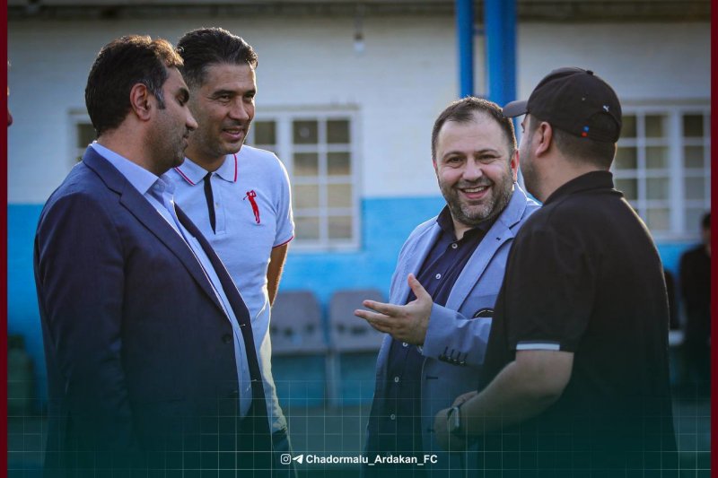 مدیرعامل چادرملو: باید به مااحترام بگذارید