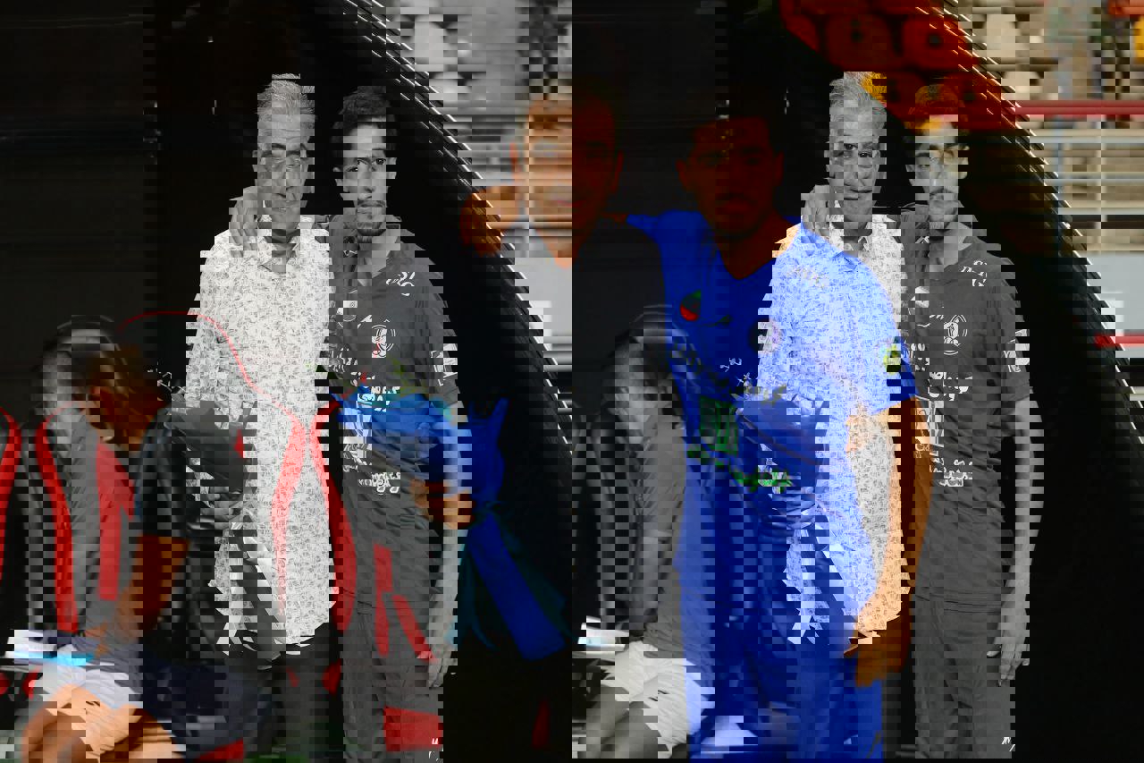 2225406