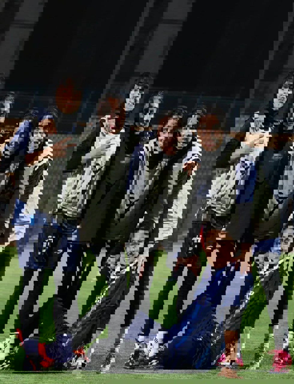 2225098