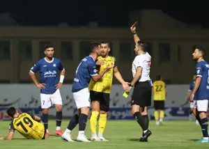 گل‌گهر 1 - سپاهان 1: جنجالی‌تر از این نمی‌شد!