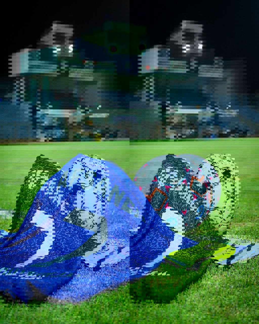 2225256