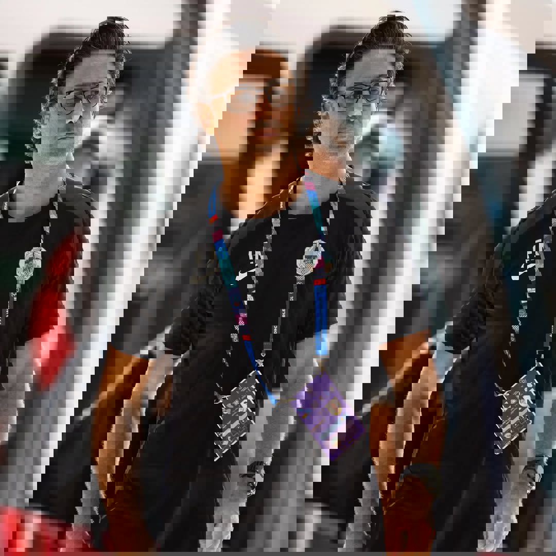 2225472