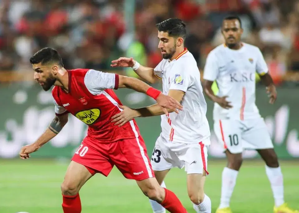 گزارش زنده: پرسپولیس ۰ -فولاد ۰