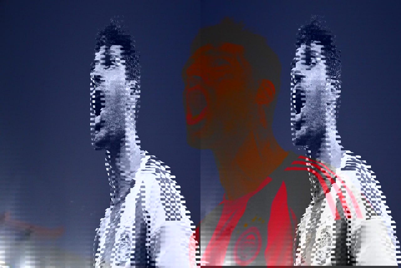2225793