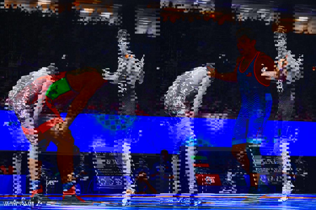 2226284