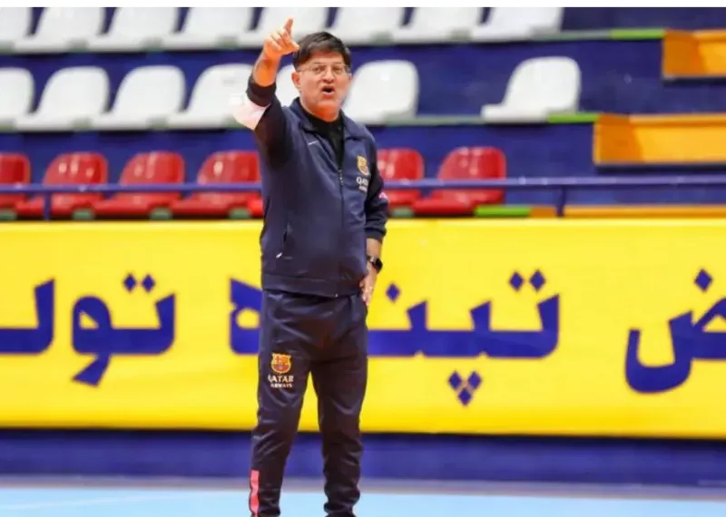 شرایط سخت یک سرمربی در دربی استانی