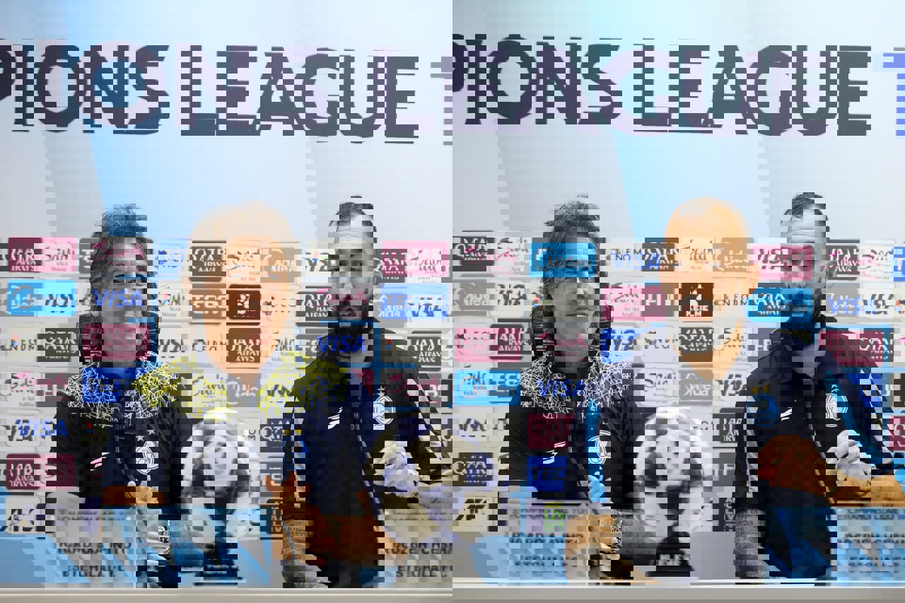 2226887