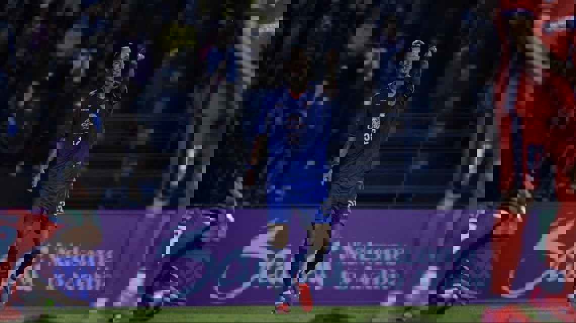 2226898