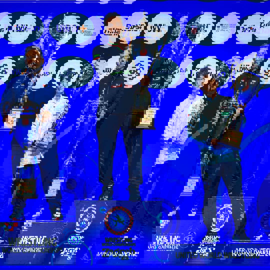 2227169