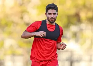 تصویر امیدوارکننده محمد عمری در تمرین پرسپولیس