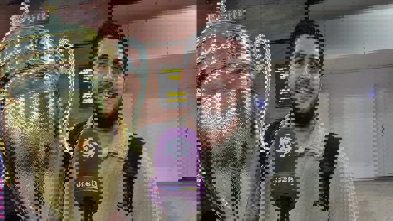 2227899