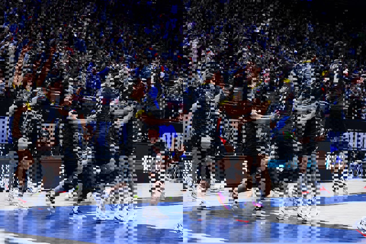 2228307