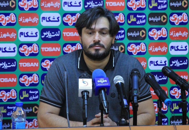 دقیقی: بحث آمدنم به استقلال در نطفه خفه شد