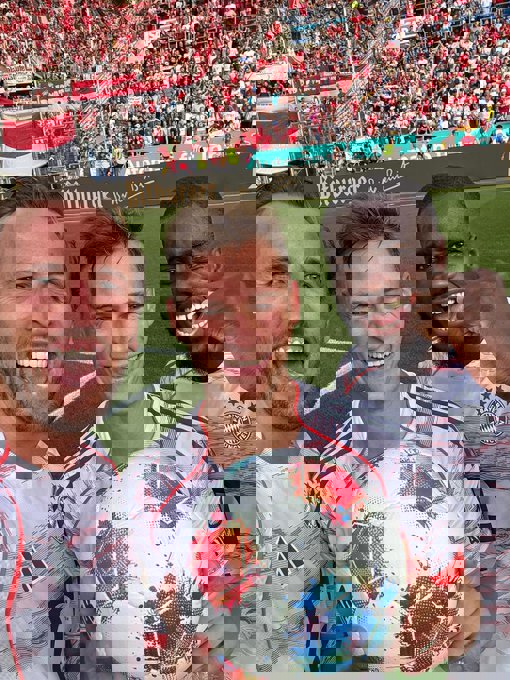2228628