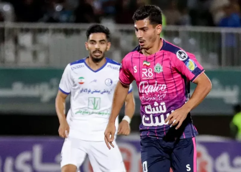اولین گل فصل بدون خوشحالی (عکس)