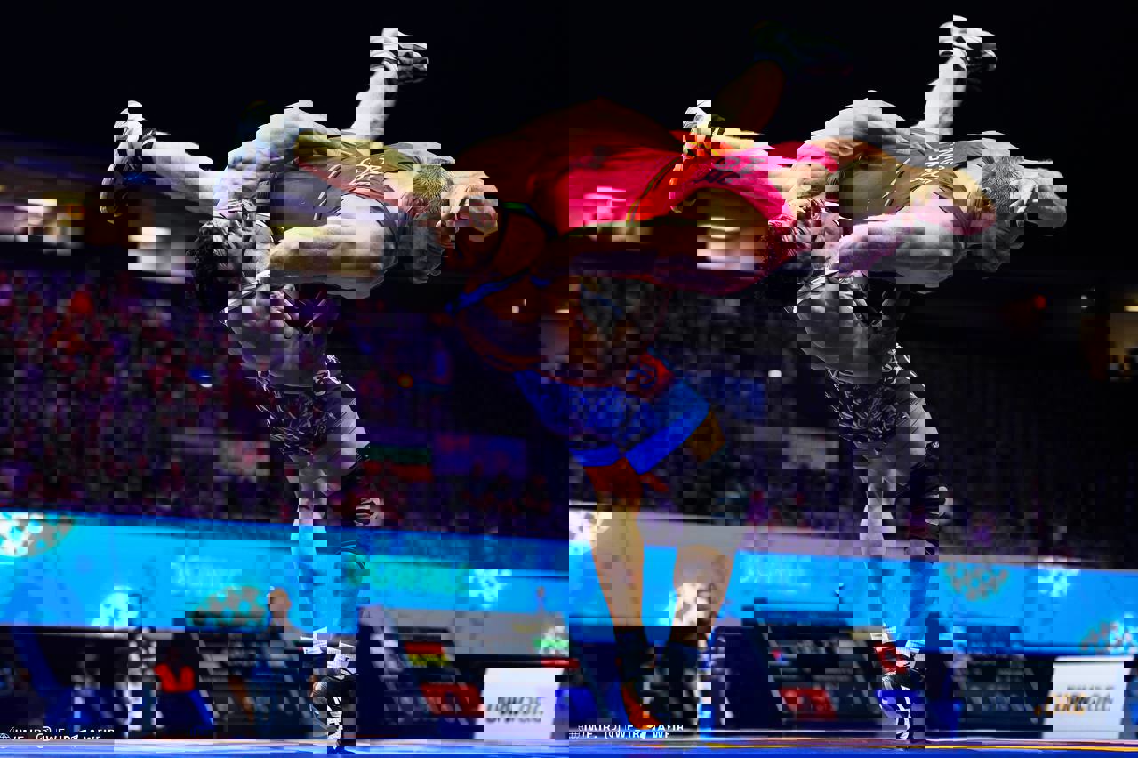 2228870