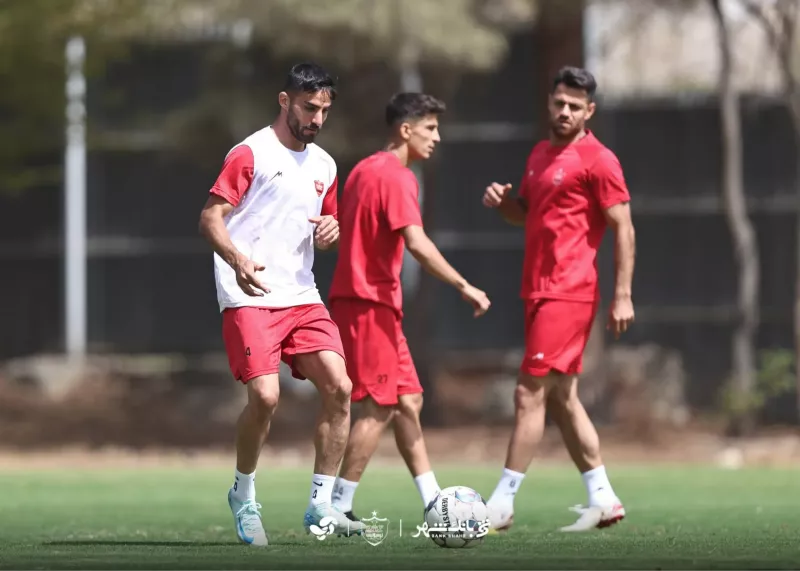 جلسه فنی و تمرین تاکتیکی پرسپولیس در آزادی