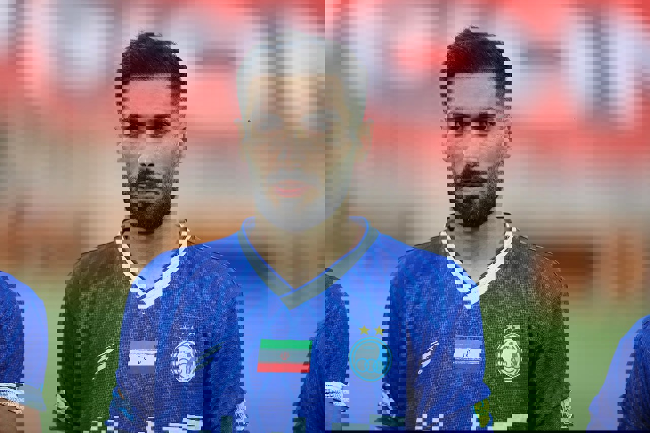 2228988