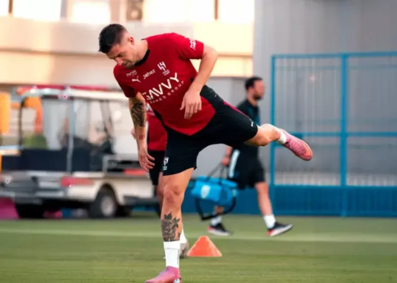 هافبک صربستانی الهلال هدف مهم یوونتوس شد