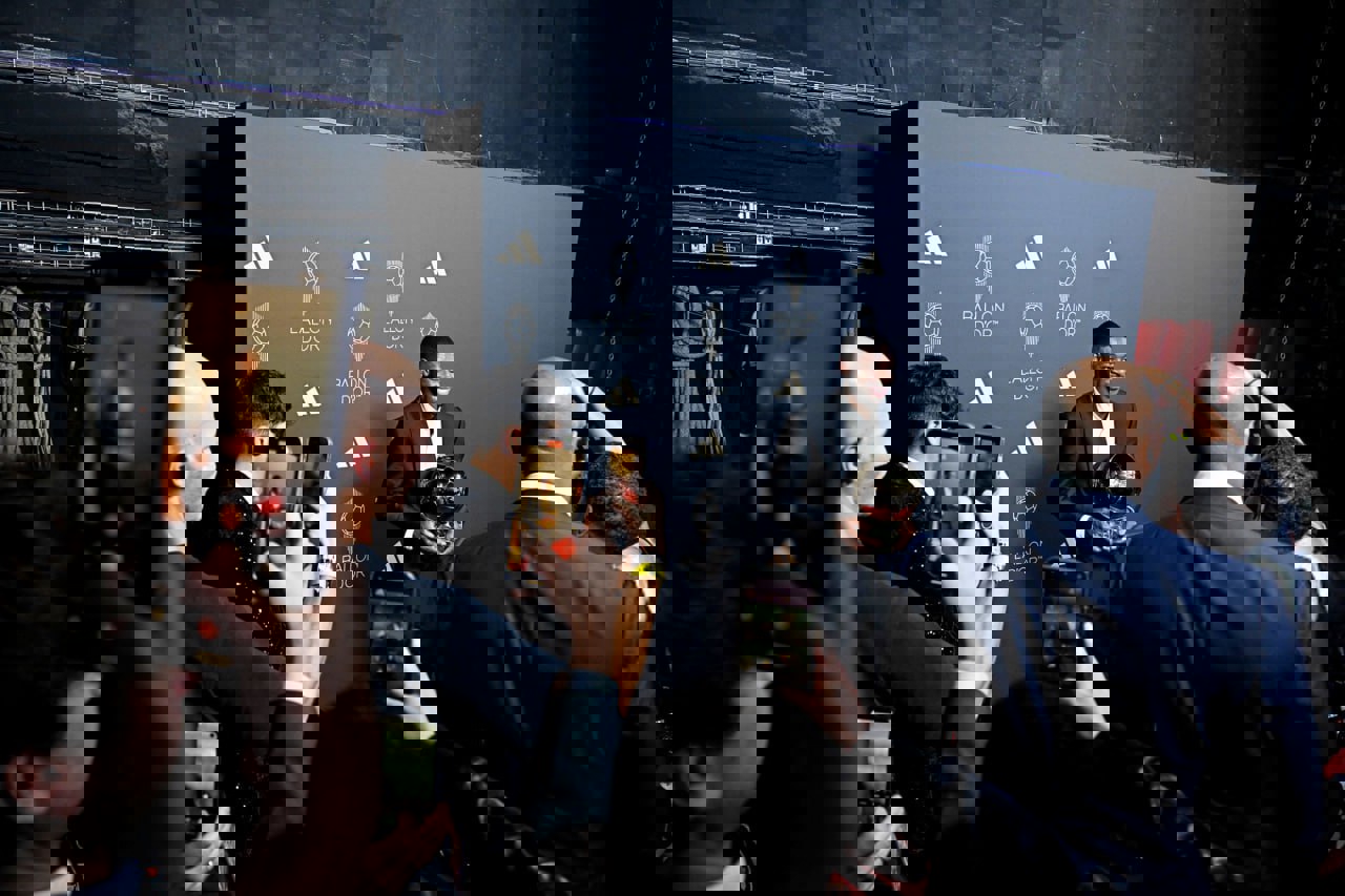 2229825