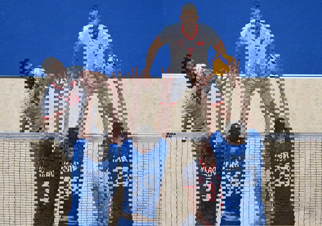 2229839