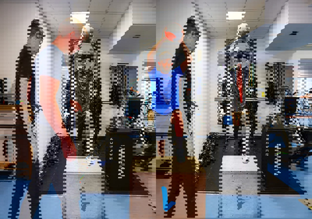 2229816