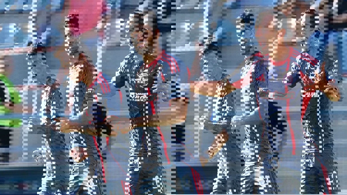 2230298