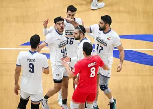 چک عبارت گربه سیاه را برای ایران معنا کرد 