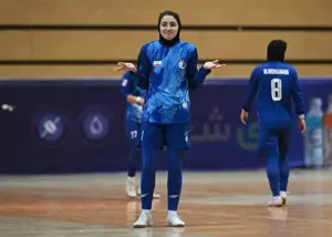تداوم آتش بازی زنان استقلال در لیگ فوتسال 