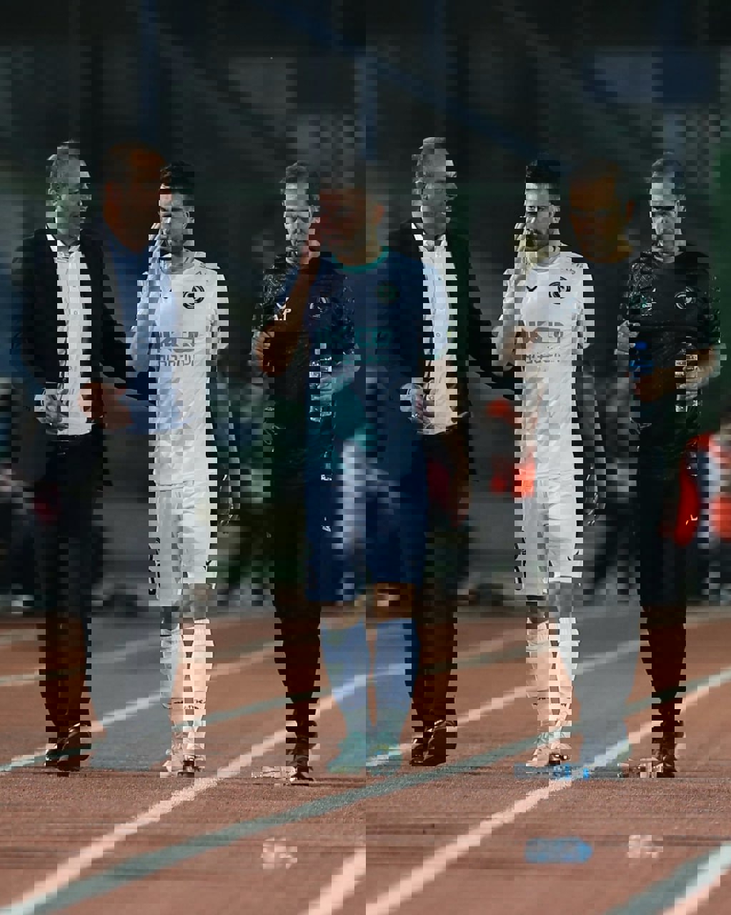 2230376