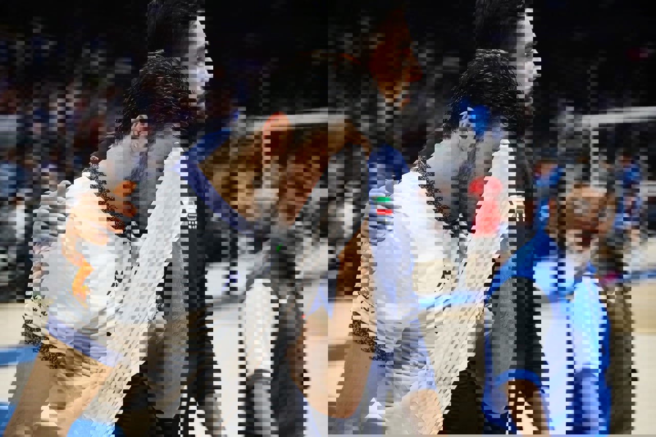 2230498