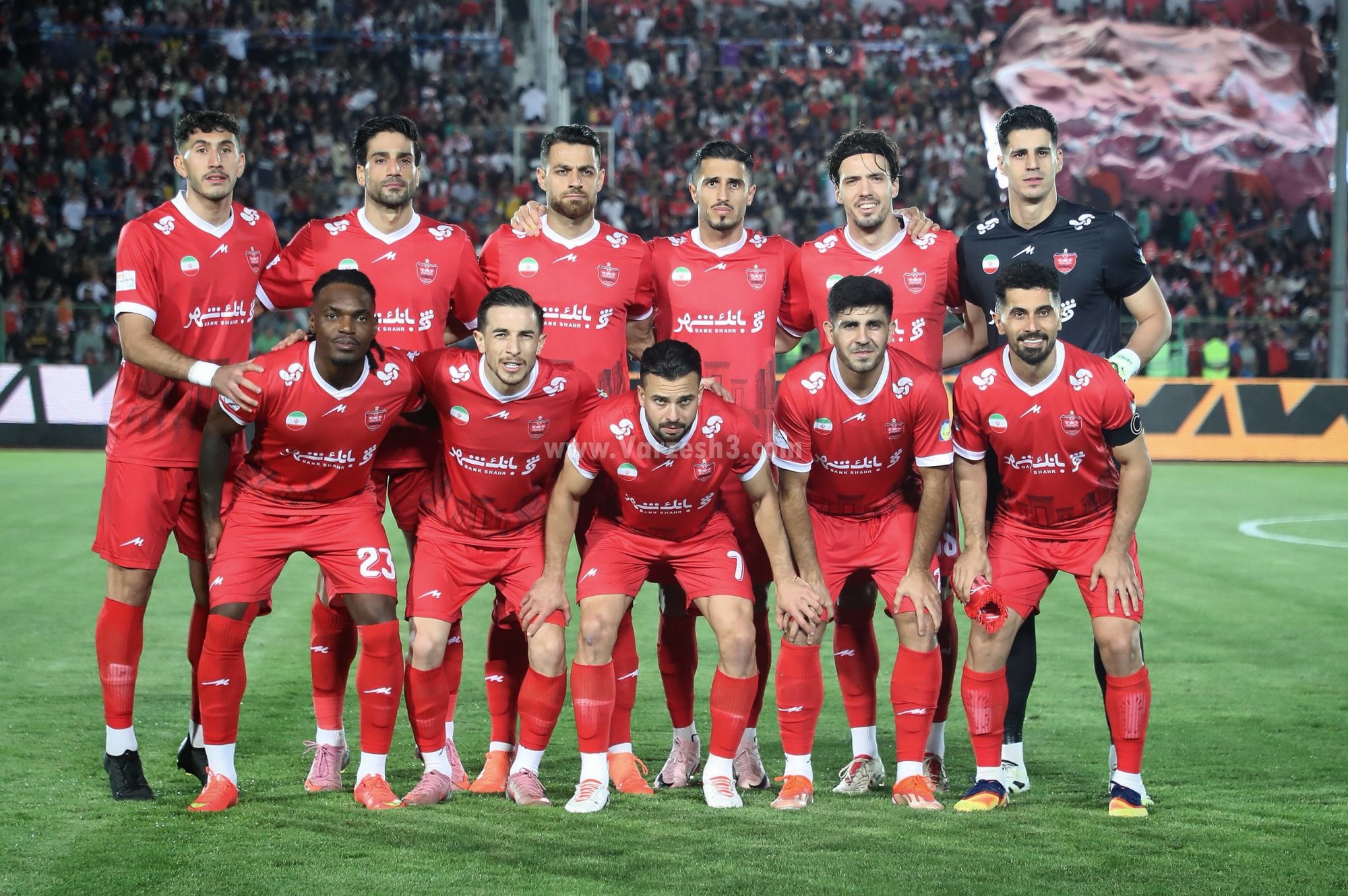 گزارش زنده: پرسپولیس صفر – گل‌گهر صفر