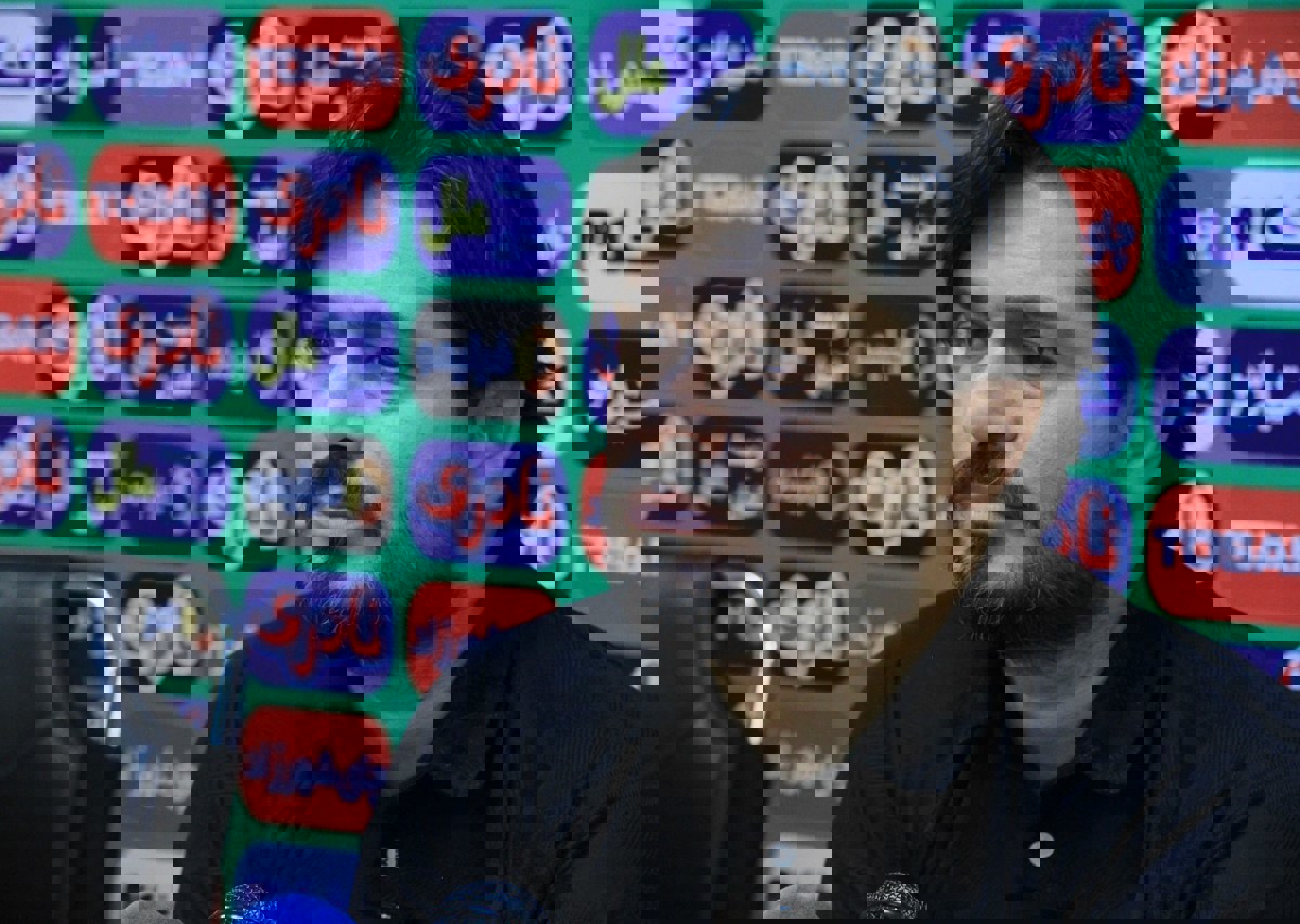 2230817