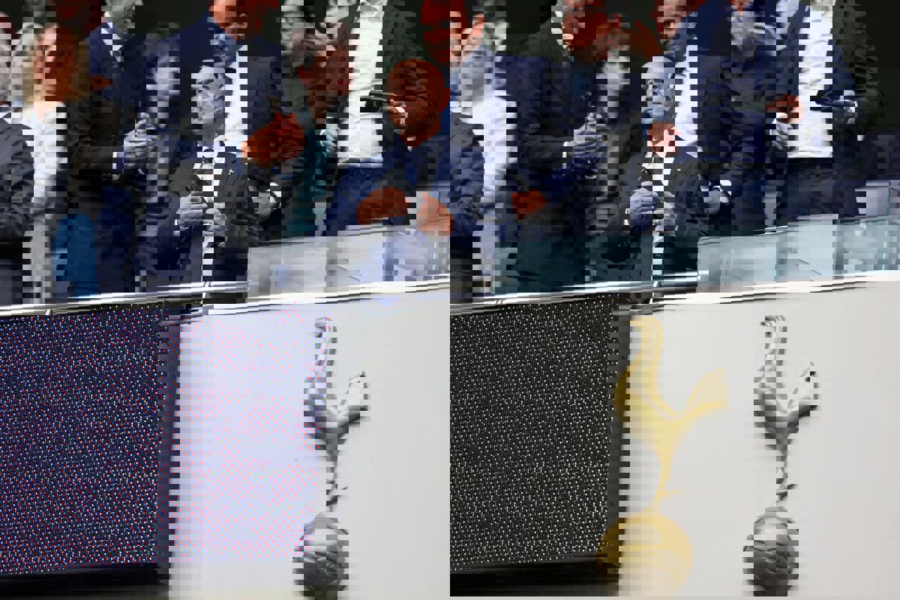 2230949