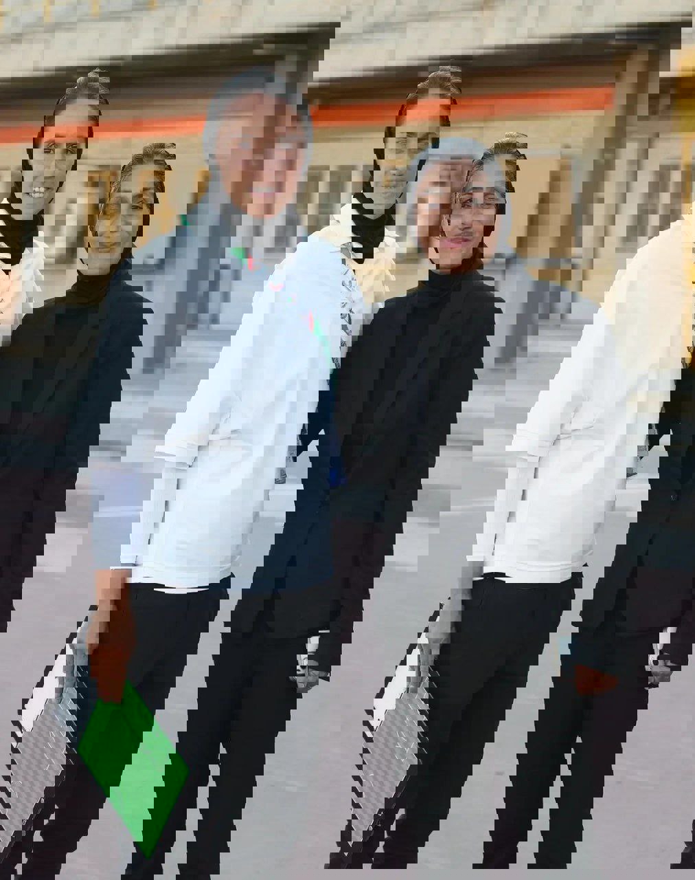 2230926