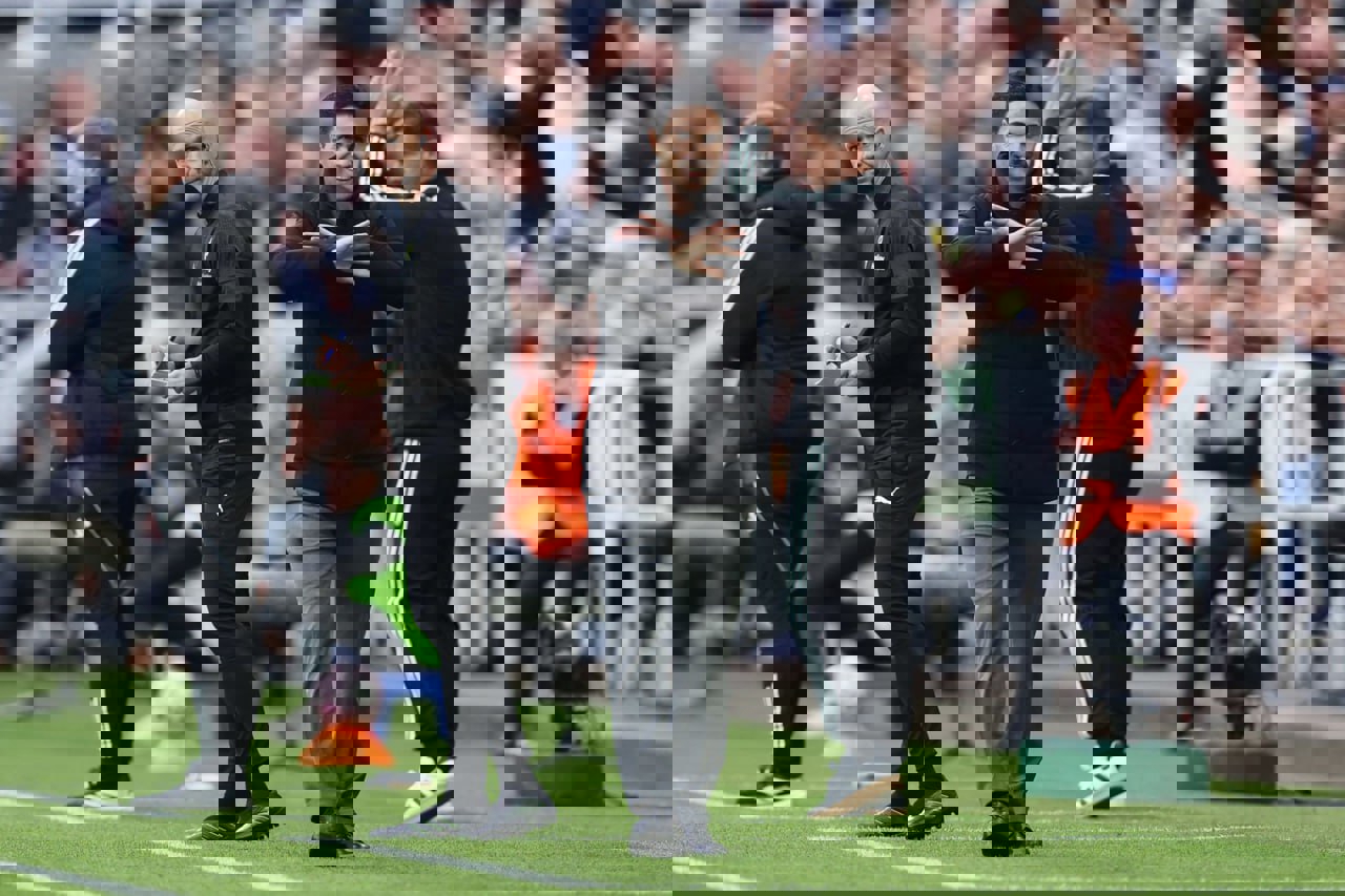 2231812